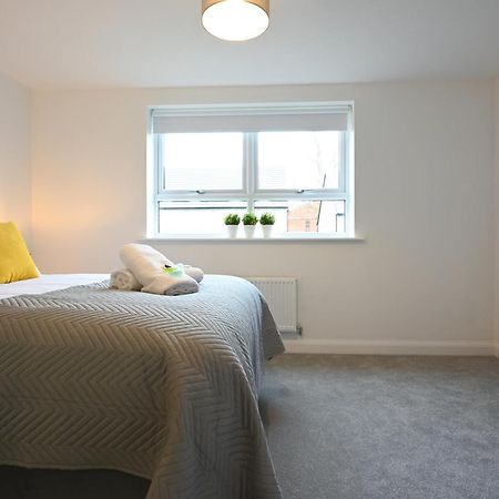 Luxury 4 Bed House With Gated Parking In The Heart Of Birmingham!公寓 外观 照片