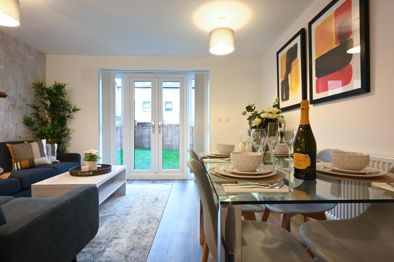 Luxury 4 Bed House With Gated Parking In The Heart Of Birmingham!公寓 外观 照片
